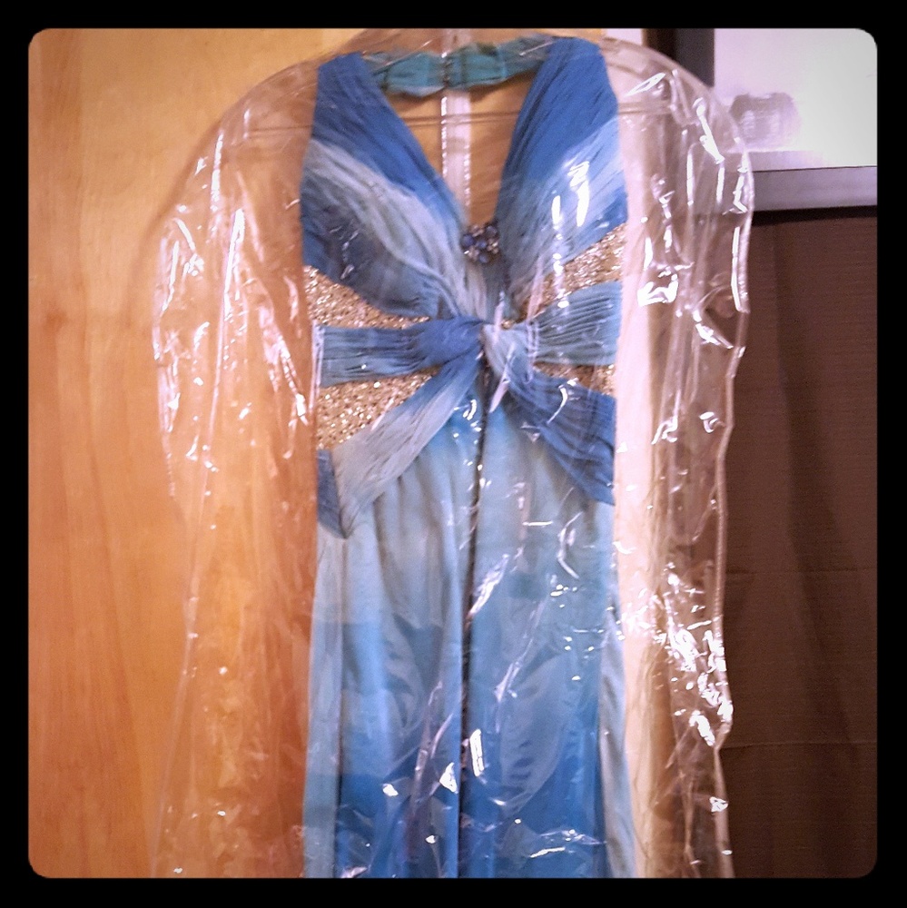 Formal dresses & 2 coats